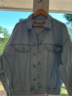 GUESS USA Light Blue Denim Jacket with Navy & Cream Label